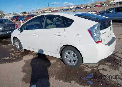 2011 Toyota Prius Two from USA, damaged, VIN JTDKN3DU4B0269887